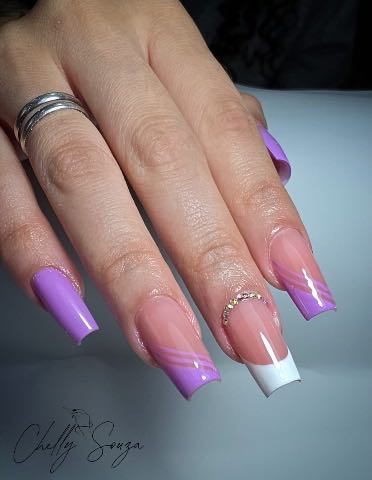 Alongamento de unhas