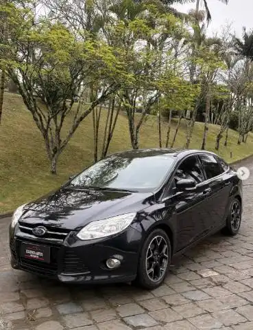 Focus Titaniun 2.0 automático 