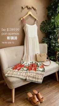 Vestido branco estampa floral